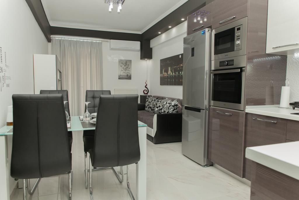 Route 77 Apartament