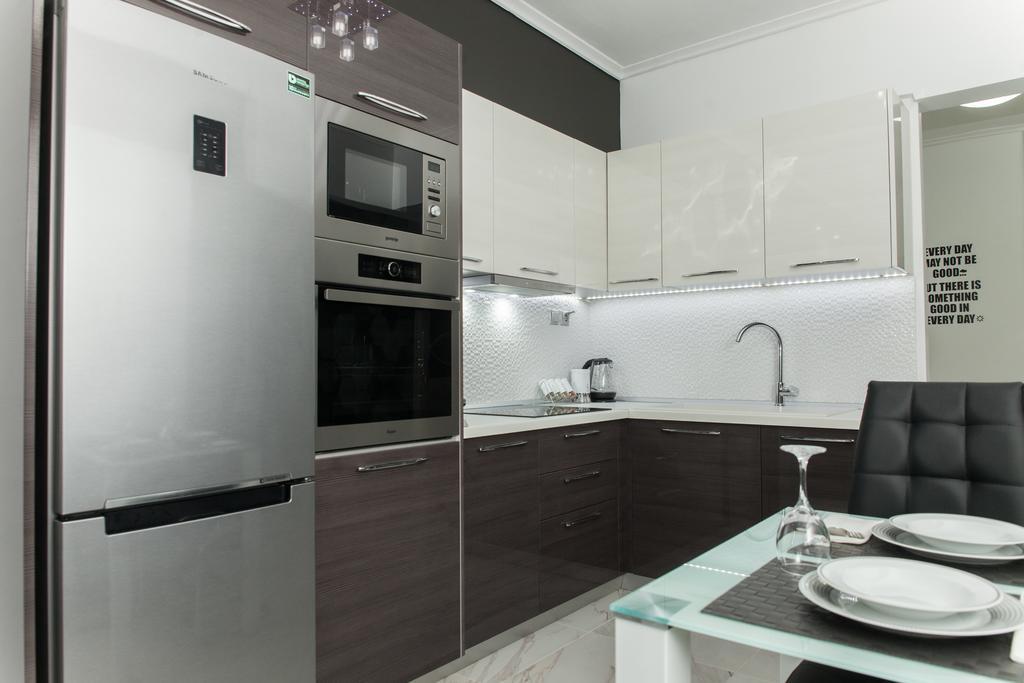 Apartament Route 77